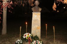 Koszorúzás Klebelsberg Kuno szobránál