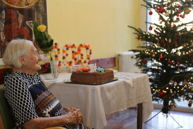 100 éves Gizi néni